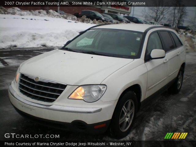 2007 Chrysler Pacifica Touring AWD in Stone White