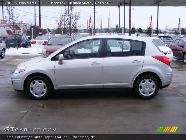2008 Nissan Versa 1.8 S Hatchback in Brilliant Silver