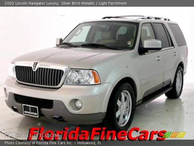 2003 Lincoln Navigator Luxury in Silver Birch Metallic