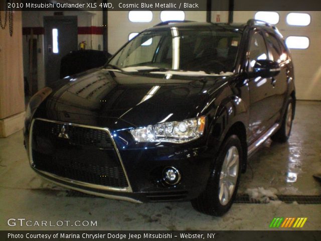 2010 Mitsubishi Outlander XLS 4WD in Cosmic Blue Metallic