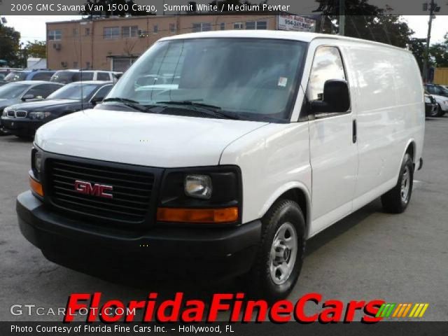 2006 GMC Savana Van 1500 Cargo in Summit White