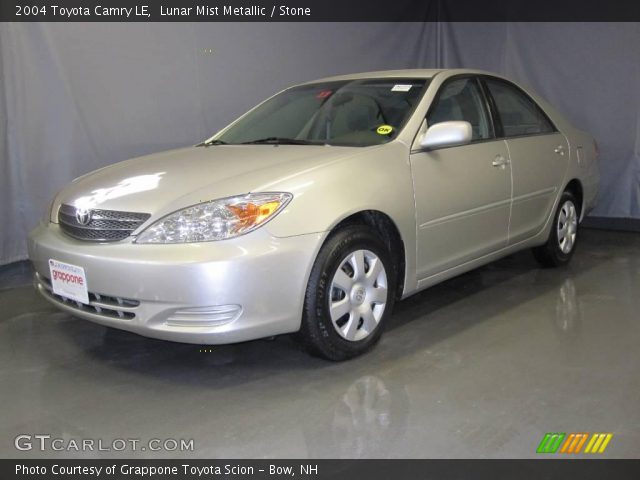 2004 Toyota Camry LE in Lunar Mist Metallic