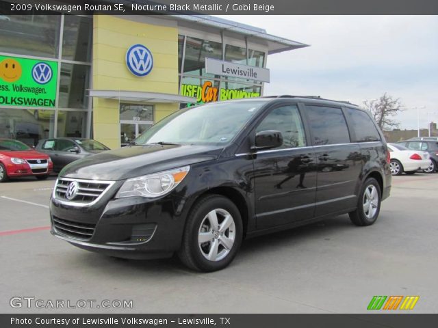 2009 Volkswagen Routan SE in Nocturne Black Metallic