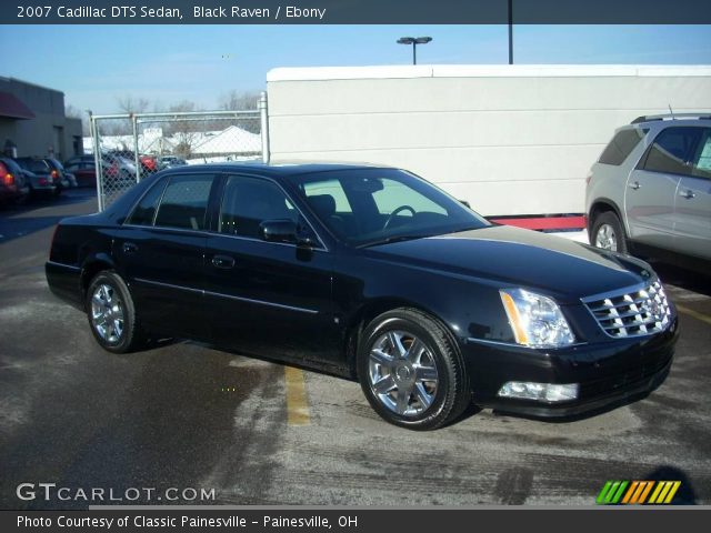 2007 Cadillac DTS Sedan in Black Raven