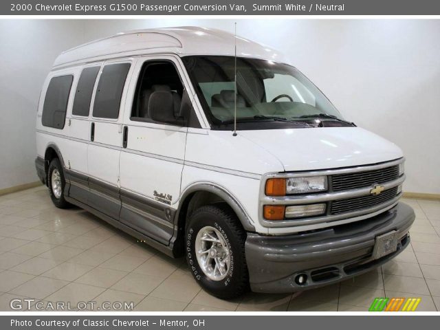 2000 Chevrolet Express G1500 Passenger Conversion Van in Summit White