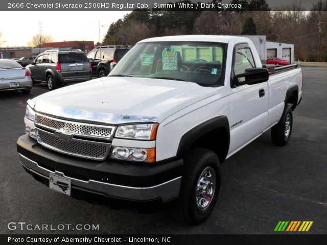 2006 Chevrolet Silverado 2500HD Regular Cab in Summit White