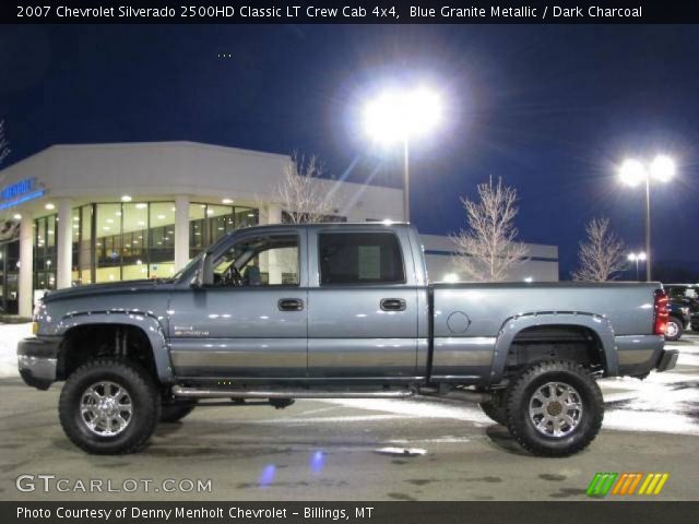 2007 Chevrolet Silverado 2500HD Classic LT Crew Cab 4x4 in Blue Granite Metallic