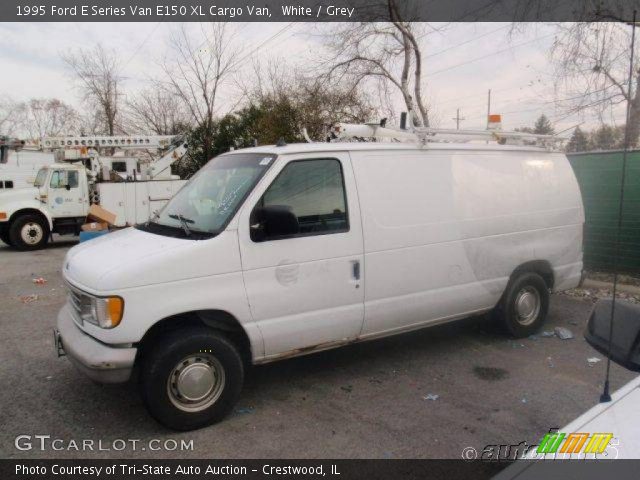 1995 Ford E Series Van E150 XL Cargo Van in White