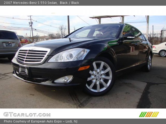 2007 Mercedes-Benz S 550 Sedan in Black