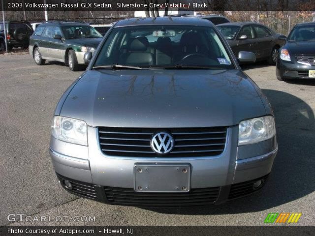 2003 Volkswagen Passat GLX Sedan in Silverstone Grey Metallic