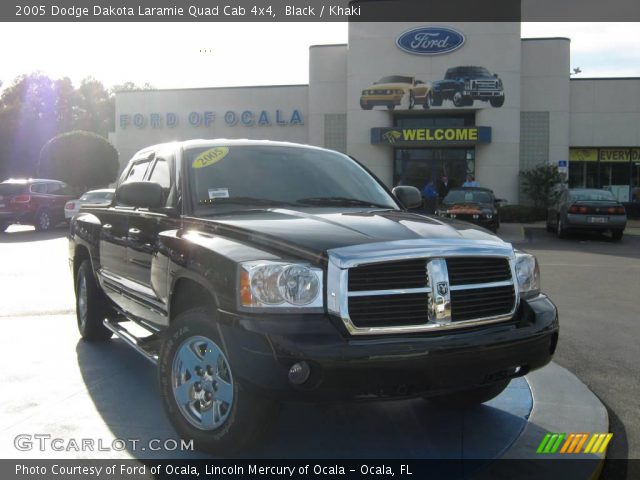 2005 Dodge Dakota Laramie Quad Cab 4x4 in Black