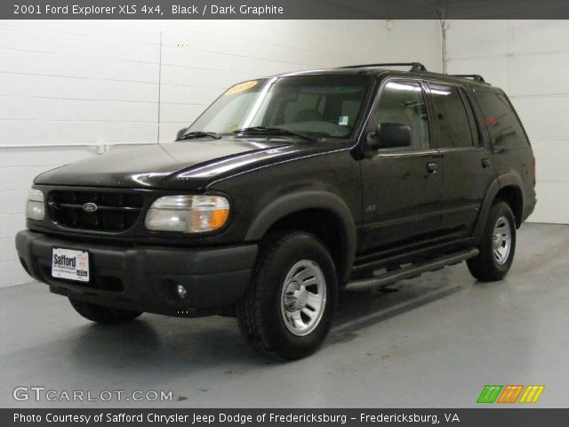 2001 Ford Explorer XLS 4x4 in Black