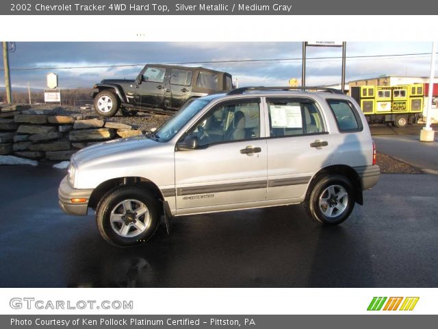 2002 Chevrolet Tracker 4WD Hard Top in Silver Metallic