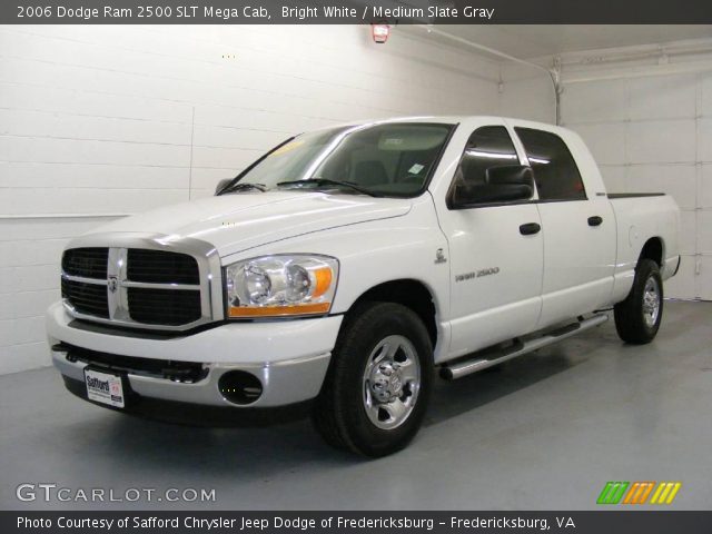 2006 Dodge Ram 2500 SLT Mega Cab in Bright White