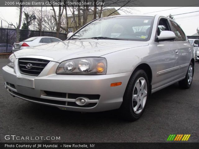 2006 Hyundai Elantra GLS Sedan in Sterling Silver