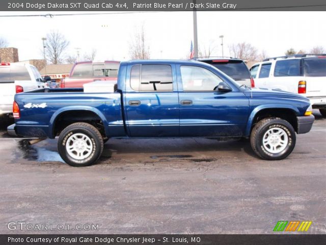 2004 Dodge Dakota SXT Quad Cab 4x4 in Patriot Blue Pearl