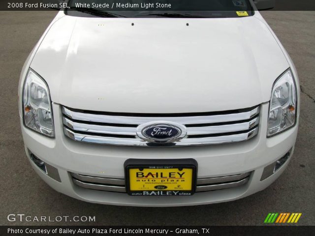 2008 Ford Fusion SEL in White Suede