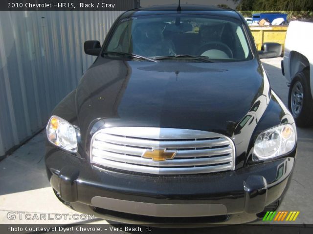 2010 Chevrolet HHR LS in Black