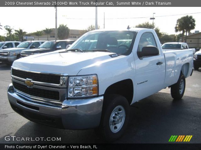 2009 Chevrolet Silverado 2500HD Work Truck Regular Cab in Summit White