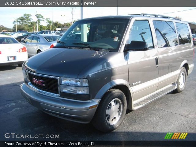 2002 GMC Safari SLE in Storm Gray Metallic