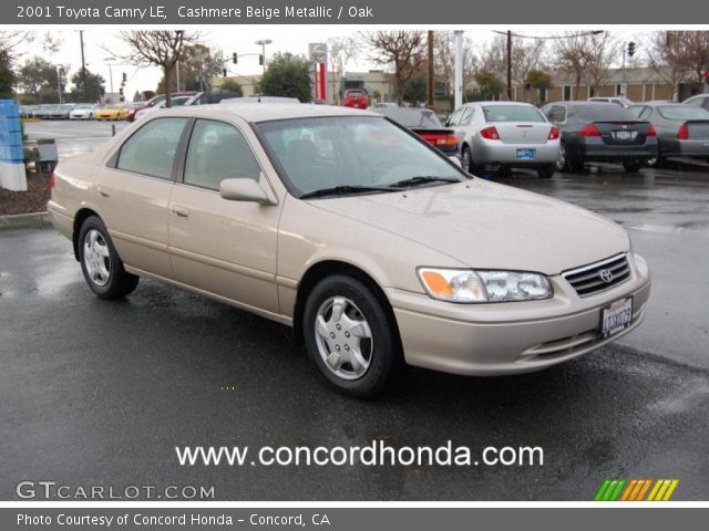 2001 Toyota Camry LE in Cashmere Beige Metallic