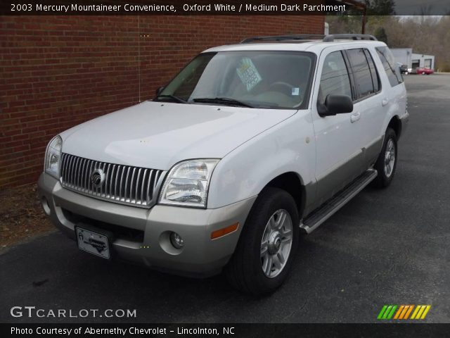 2003 Mercury Mountaineer Convenience in Oxford White