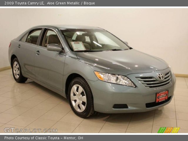 2009 Toyota Camry LE in Aloe Green Metallic