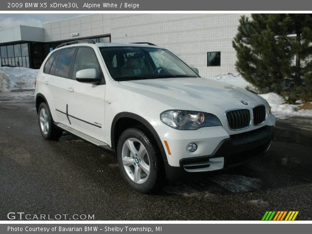 2009 BMW X5 xDrive30i in Alpine White