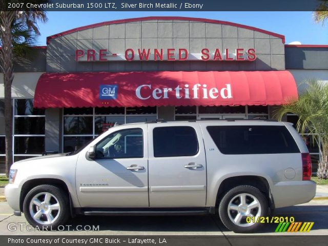 2007 Chevrolet Suburban 1500 LTZ in Silver Birch Metallic