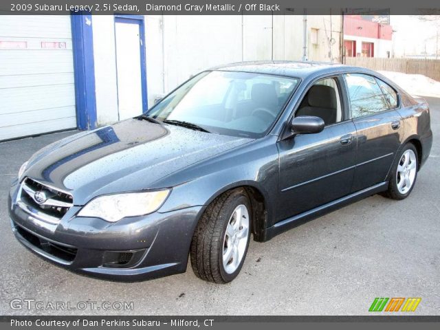 2009 Subaru Legacy 2.5i Sedan in Diamond Gray Metallic