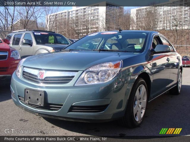 2009 Saturn Aura XE in Silver Moss