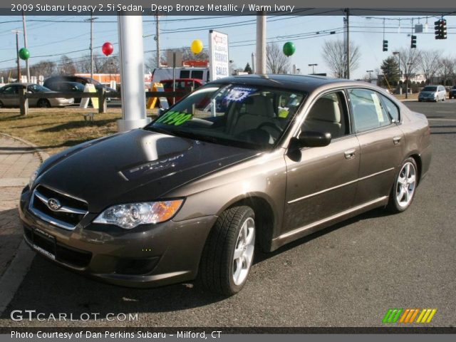 2009 Subaru Legacy 2.5i Sedan in Deep Bronze Metallic