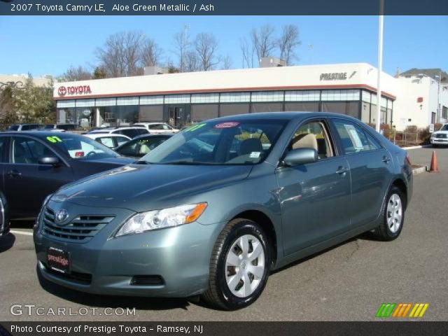 2007 Toyota Camry LE in Aloe Green Metallic