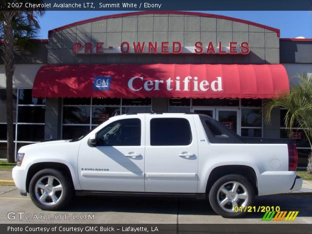 2007 Chevrolet Avalanche LTZ in Summit White