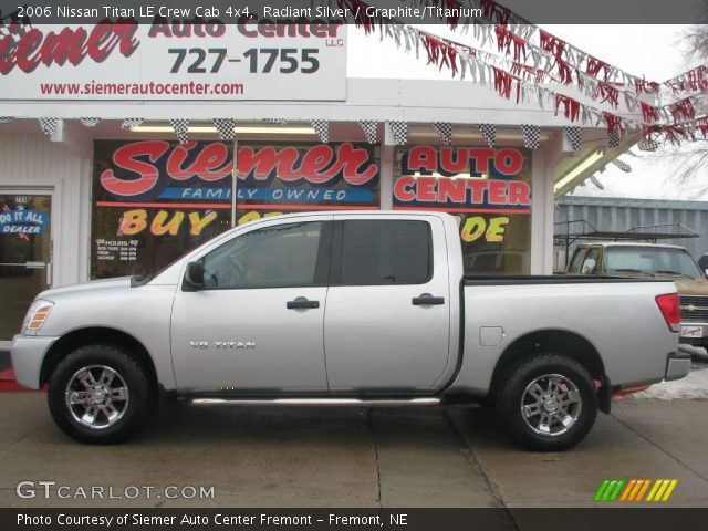 2006 Nissan Titan LE Crew Cab 4x4 in Radiant Silver