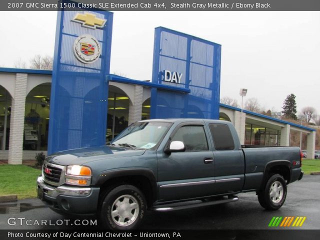 2007 GMC Sierra 1500 Classic SLE Extended Cab 4x4 in Stealth Gray Metallic