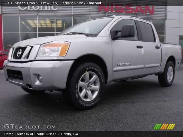 2010 Nissan Titan SE Crew Cab in Radiant Silver