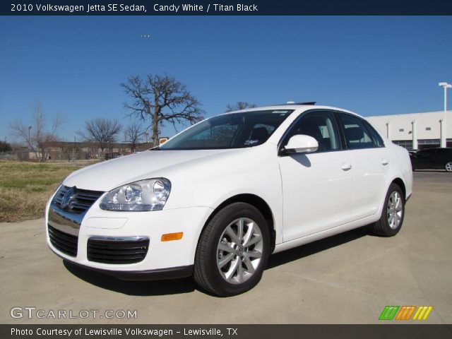 2010 Volkswagen Jetta SE Sedan in Candy White