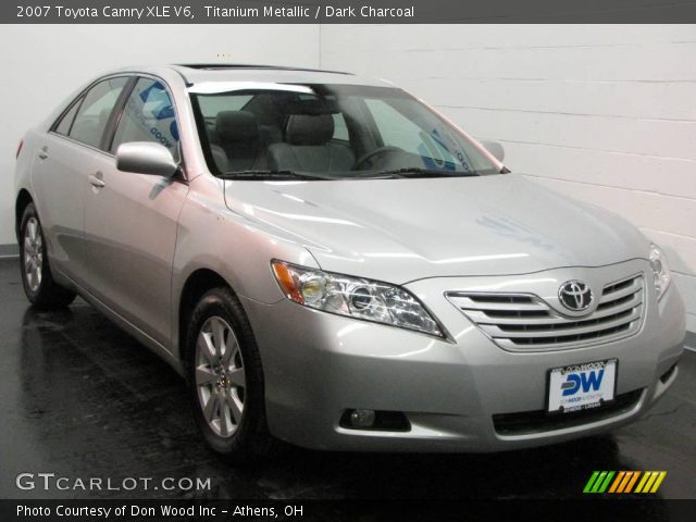 2007 Toyota Camry XLE V6 in Titanium Metallic
