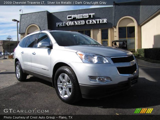 2009 Chevrolet Traverse LT in Silver Ice Metallic