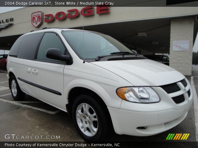 2004 Dodge Caravan SXT in Stone White