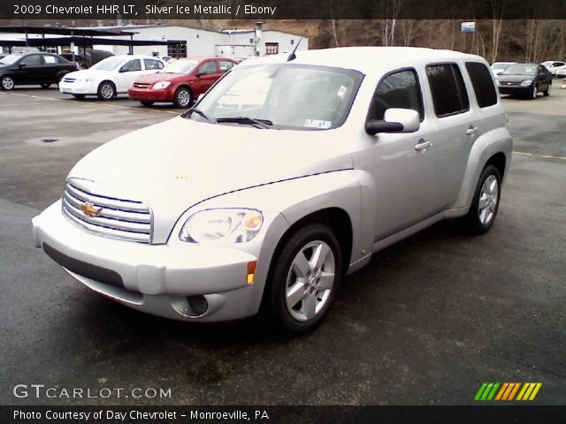 2009 Chevrolet HHR LT in Silver Ice Metallic