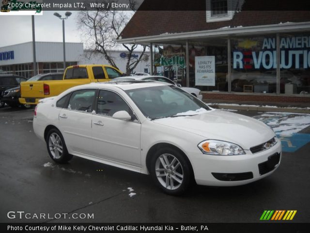 2009 Chevrolet Impala LTZ in White