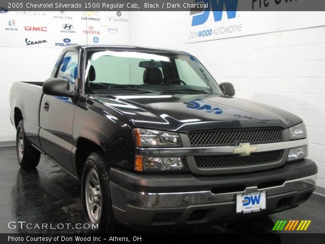 2005 Chevrolet Silverado 1500 Regular Cab in Black