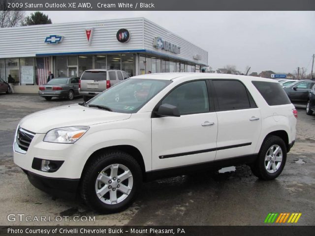 2009 Saturn Outlook XE AWD in Cream White