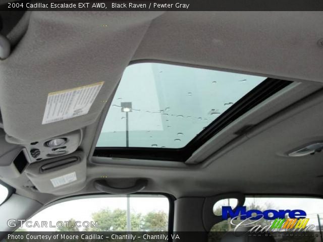 2004 Cadillac Escalade EXT AWD in Black Raven