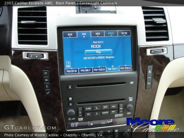 2007 Cadillac Escalade AWD in Black Raven