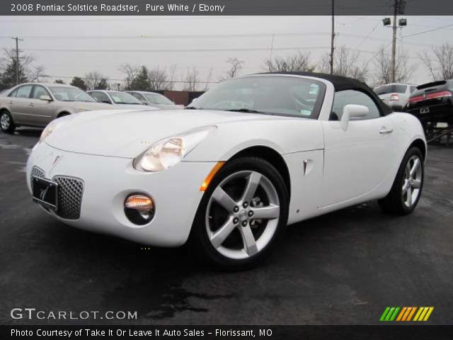 2008 Pontiac Solstice Roadster in Pure White