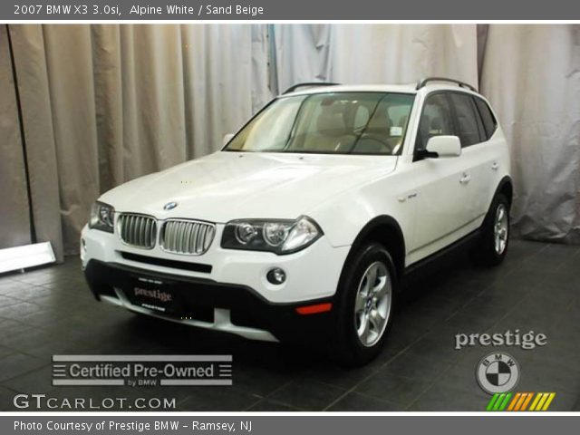 2007 BMW X3 3.0si in Alpine White