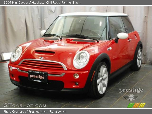 2006 Mini Cooper S Hardtop in Chili Red